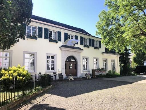 克罗夫 Karolingerhof - Mosel酒店 外观 照片